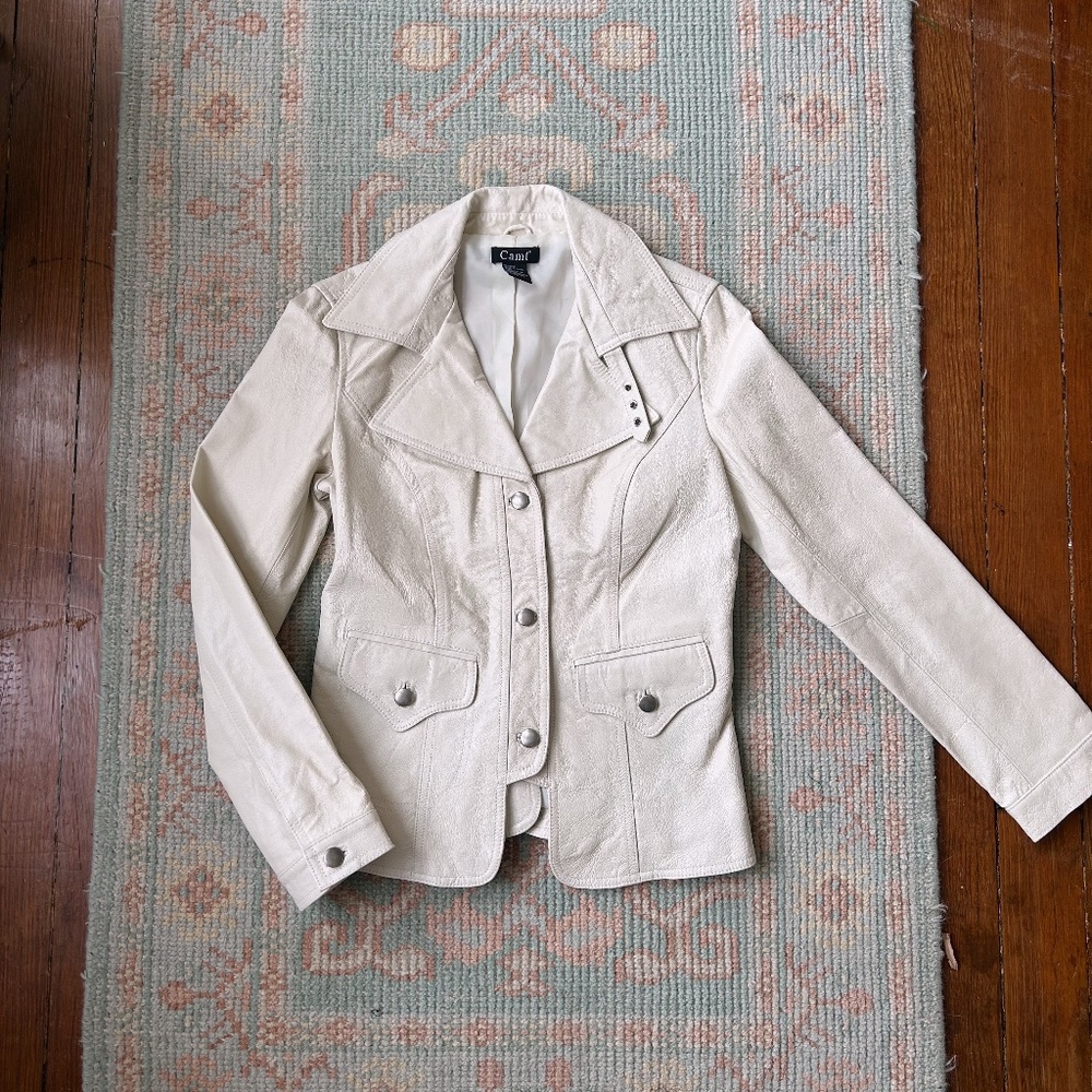 Cami leather blazer jacket in soft white color and silver hardware size 6